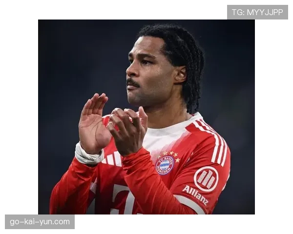 格纳布里右大腿内收肌撕裂，将缺席三个月